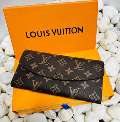 Illuvial Hand wallet with Box