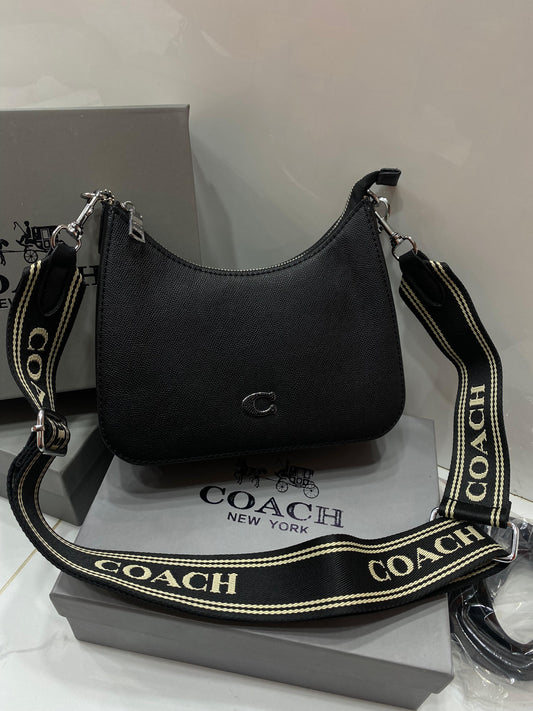"C" Vivuana NEW YORK HANDBAG with Box