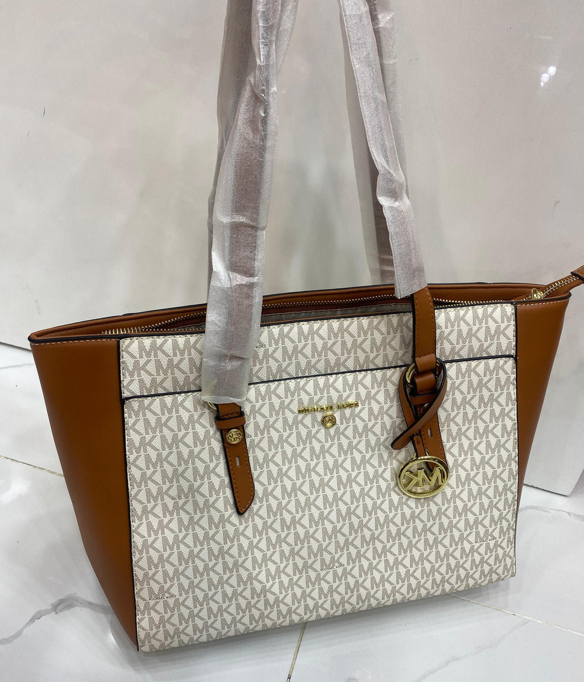 "MICHAEL" Evocative Tote